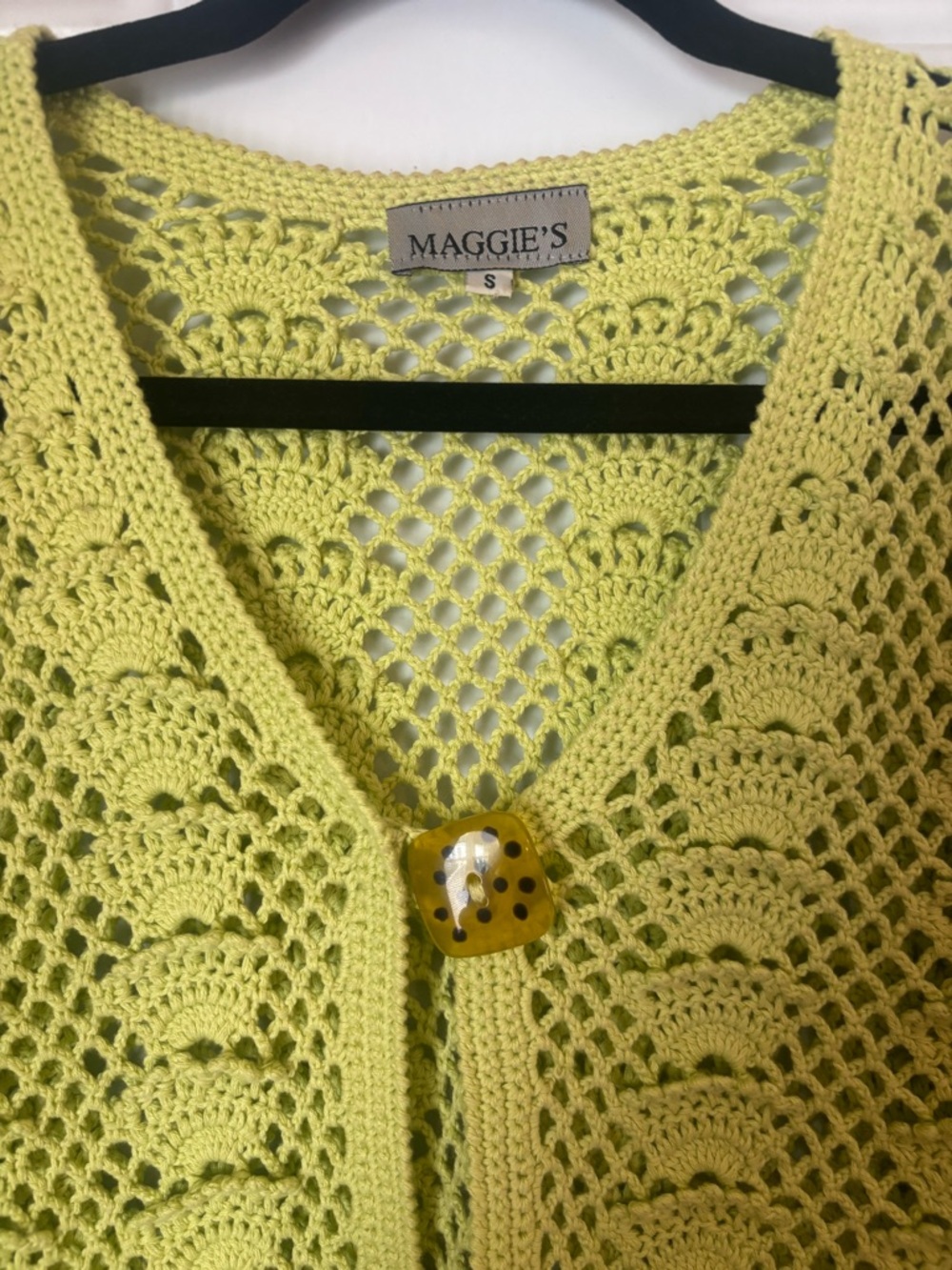 Lime Crochet V-Neck Single-Button Cardigan - Picture 3 of 4